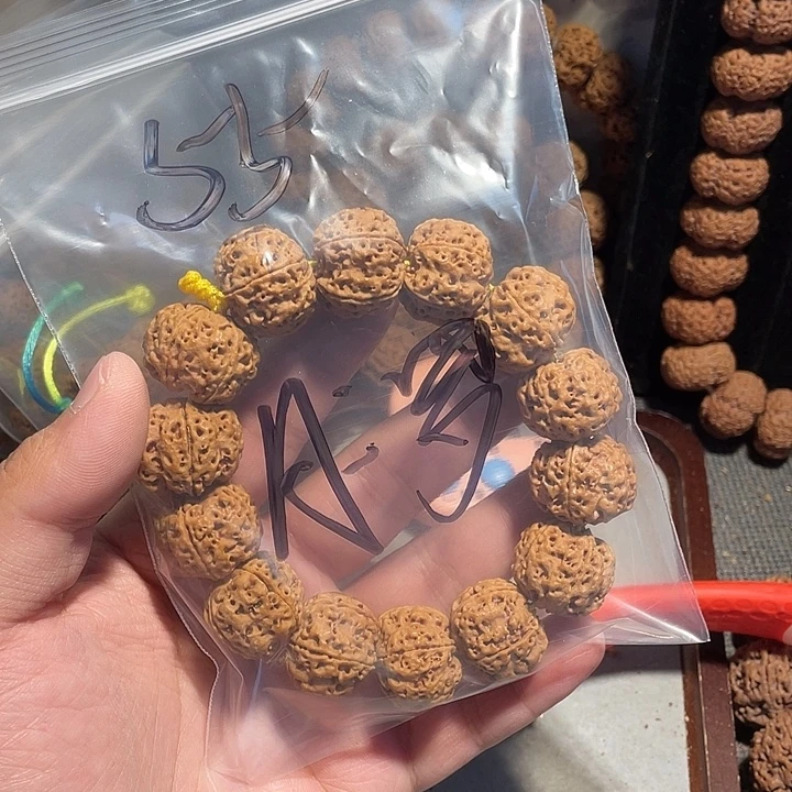 A***！手串金刚菩提蜂窝