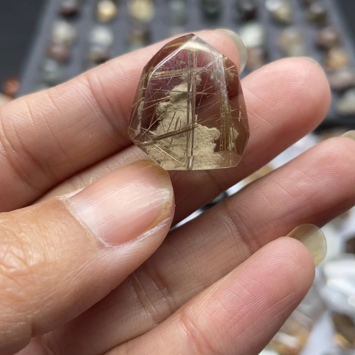 纯天然幽灵碧玺（处理）