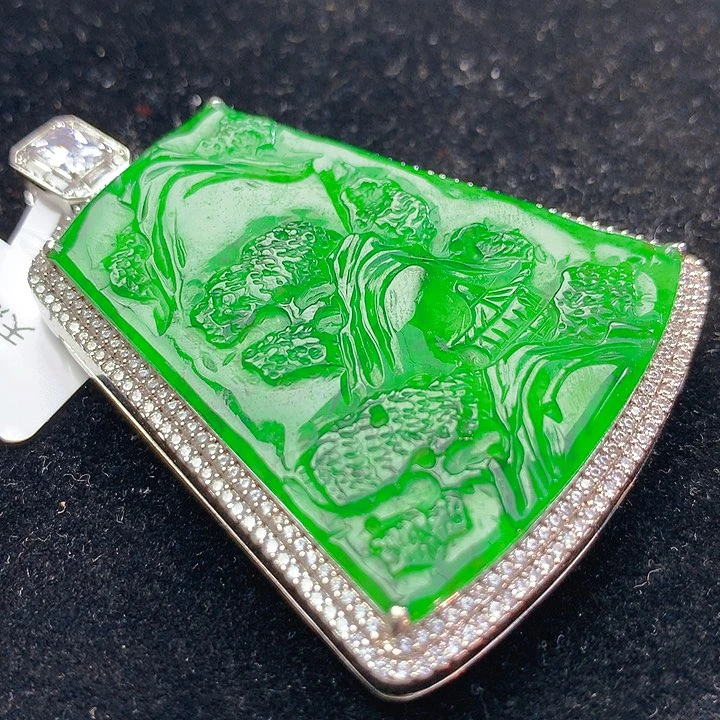 【闪购商品】翡翠未镶嵌颈饰翡翠