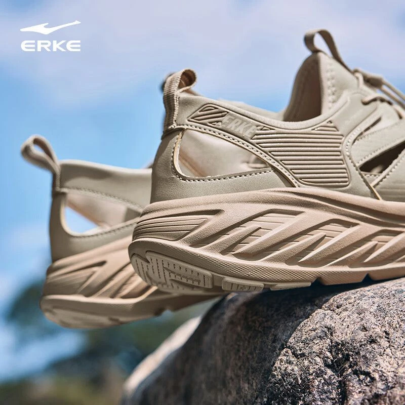 鸿星尔克青溪休闲鞋男2025冬季新款溯溪鞋防滑透气运动凉鞋洞洞鞋