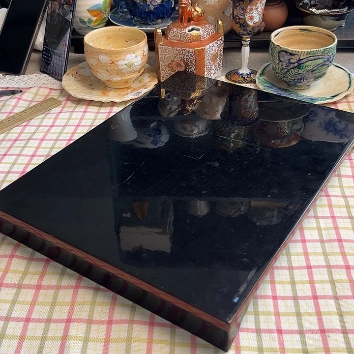 陶瓷艺术家的作品是一