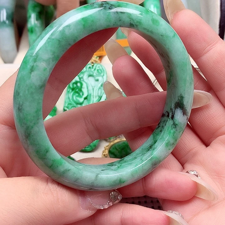 未镶嵌手镯翡翠翡翠手镯