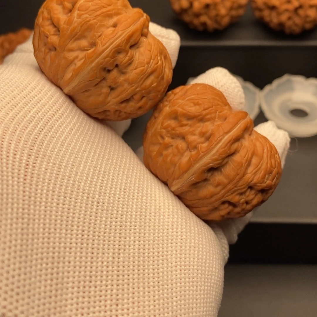 文玩核桃吊坠42平谷元宝