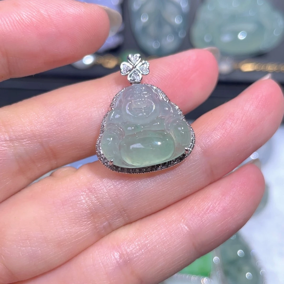 颈饰18K金镶嵌翡翠翡翠