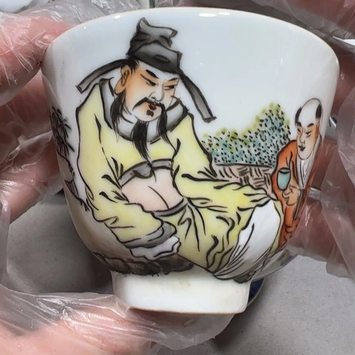 景德镇陶瓷工艺品瓷器单**哥