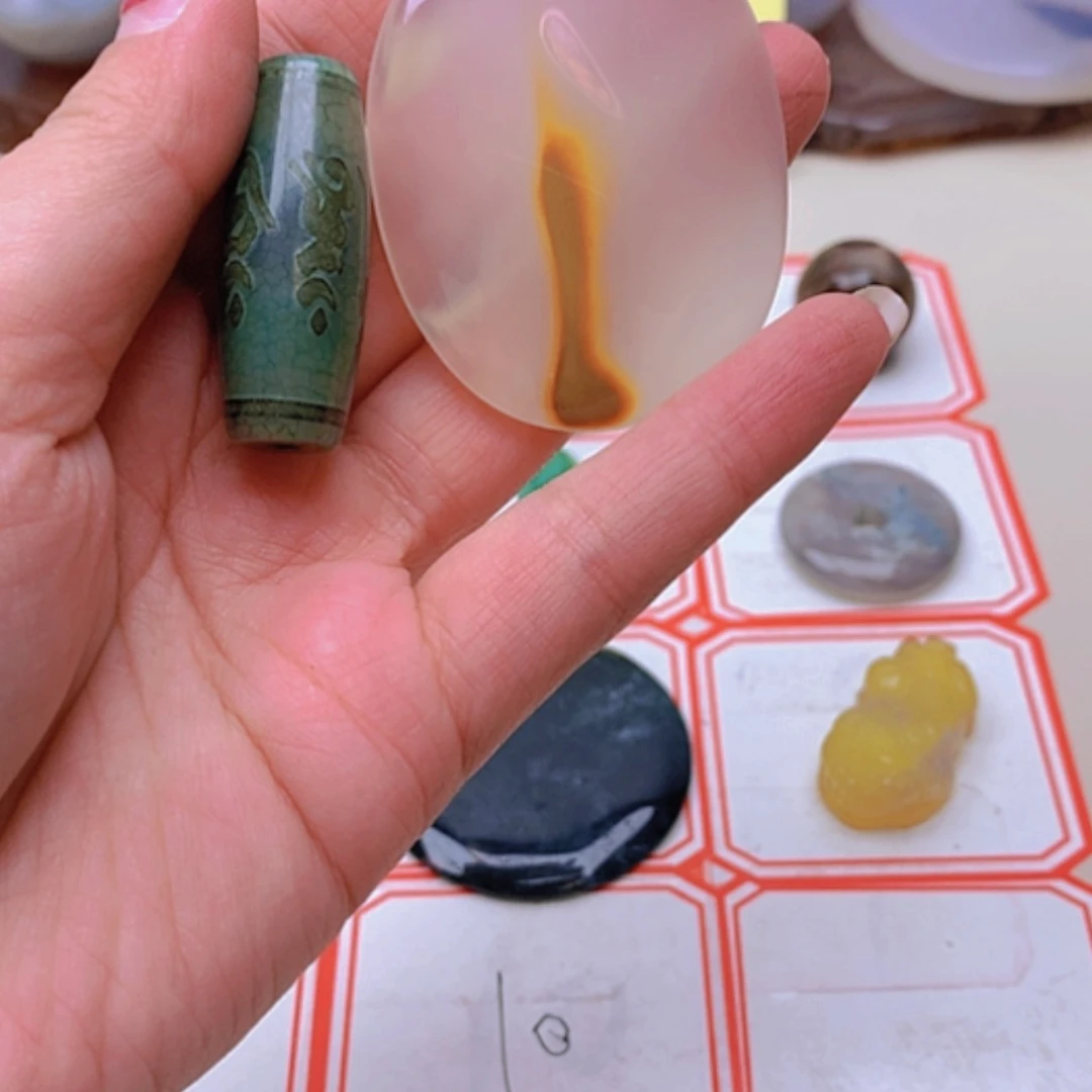 【闪购商品】玛瑙/玉髓珠宝半成品未镶嵌舌*