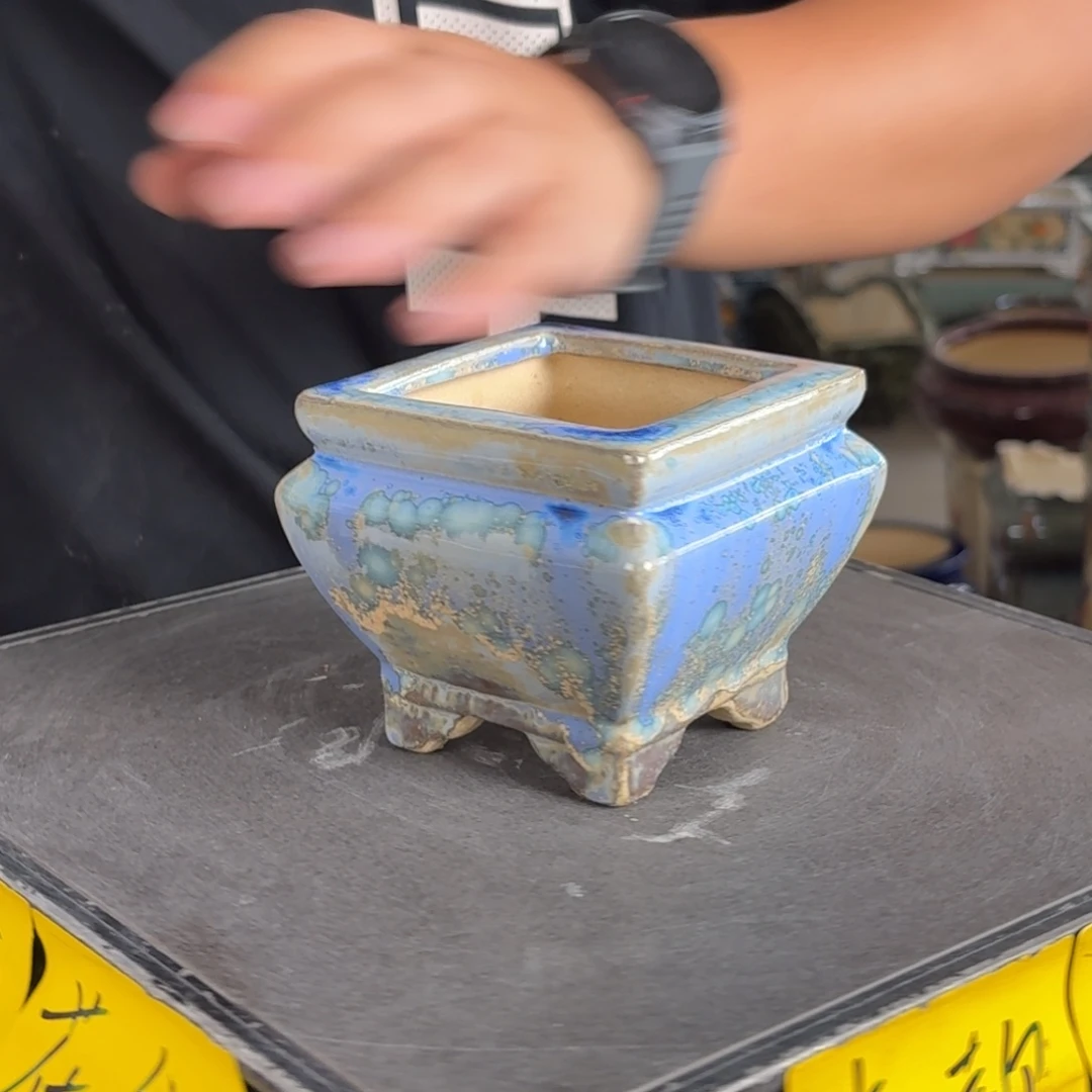 。一风堂石湾花盆 内7*7