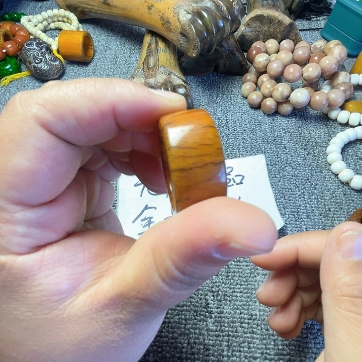 木质非金属其他配饰