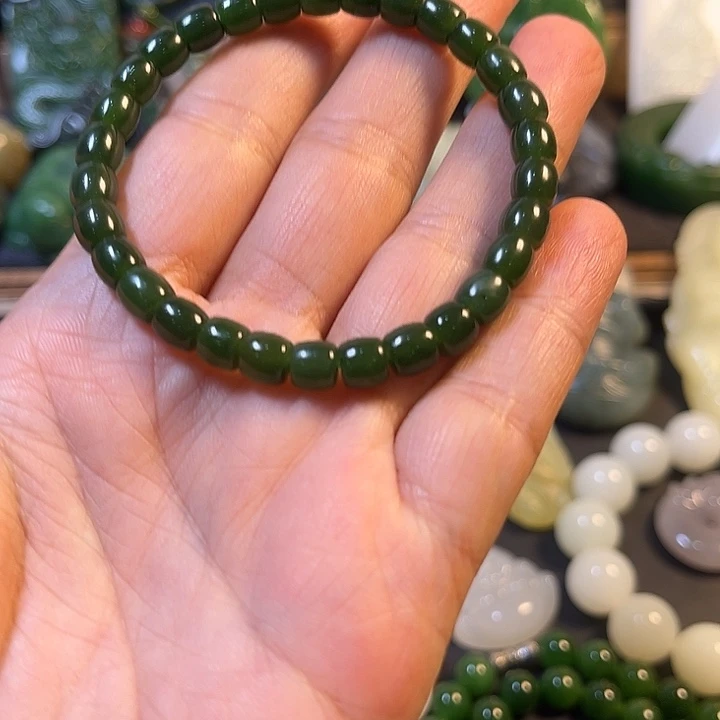 未镶嵌手链和田玉（碧玉）