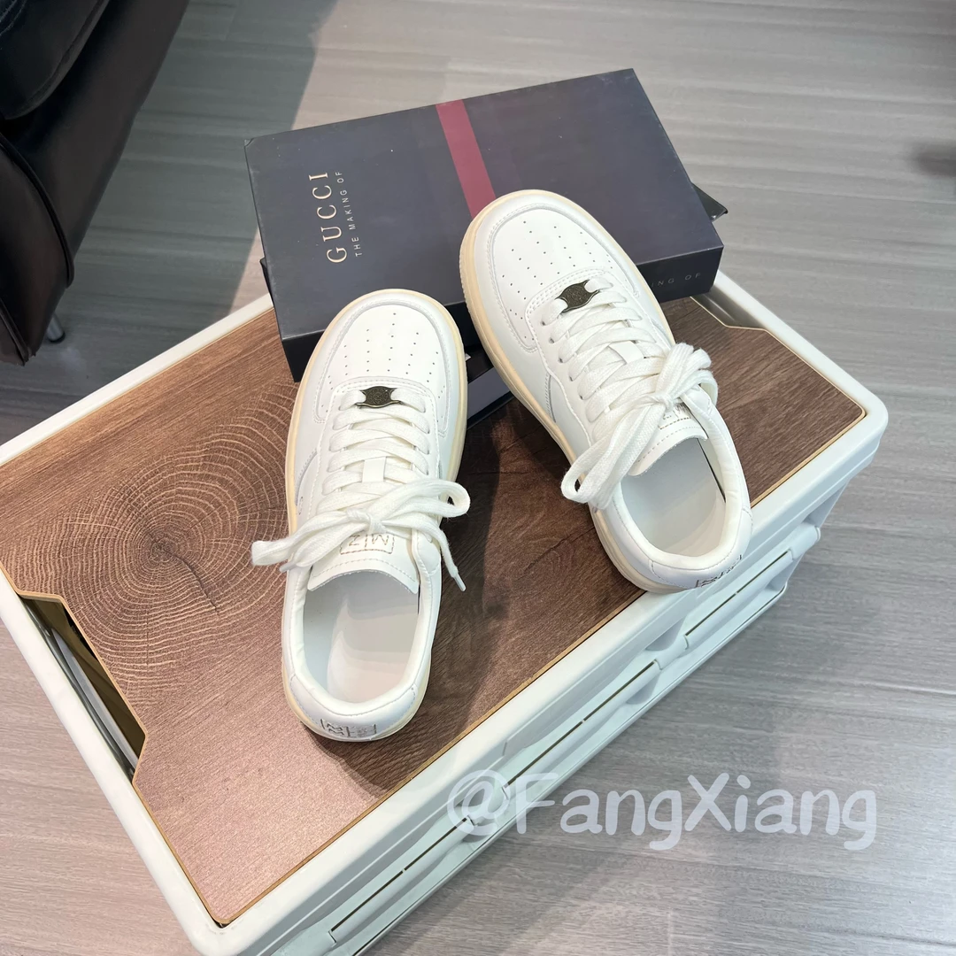 （方向）白豆腐 经典手作板鞋真皮德训鞋潮流设计感百搭女板鞋4cm