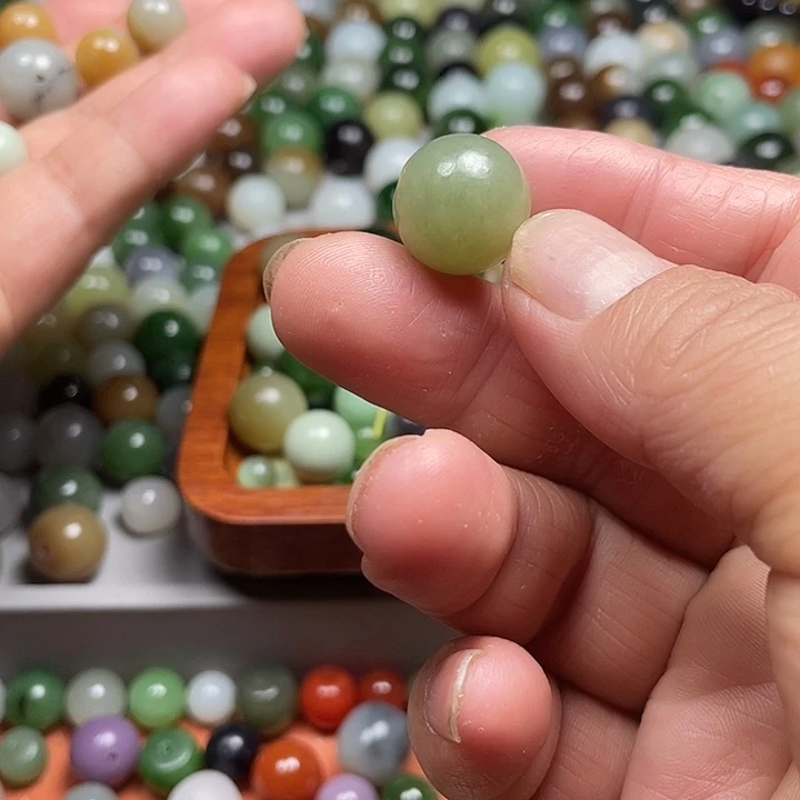 颈饰未镶嵌和田玉青***客