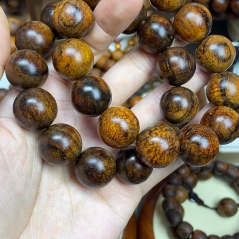 贡木把件封*山感谢大家支持