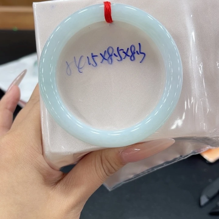 未镶嵌手镯翡翠翡翠