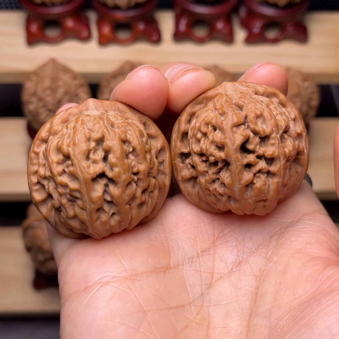 文玩核桃吊坠凤凰台