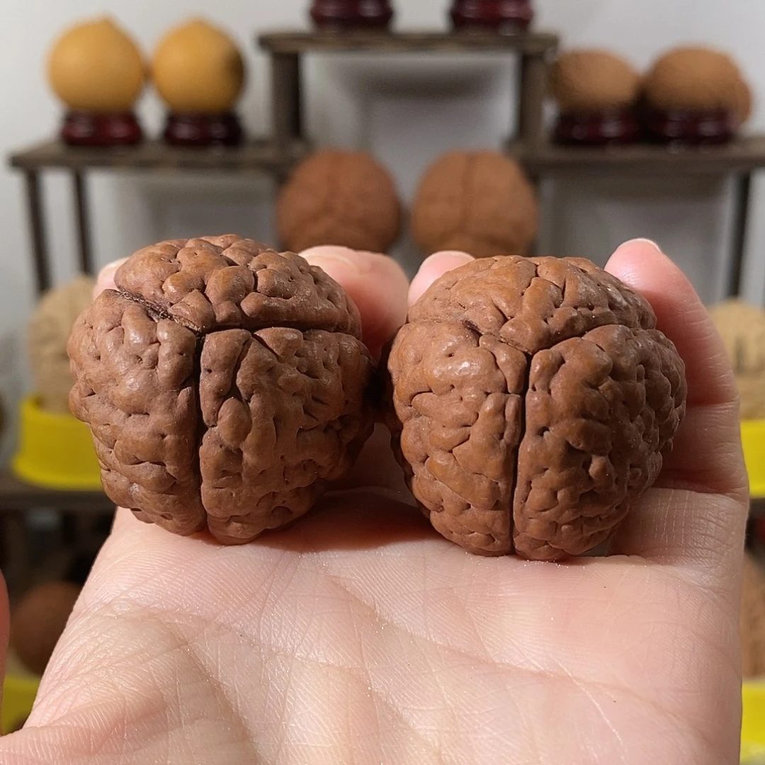 吊坠文玩核桃三瓣脑纹金刚练手374547