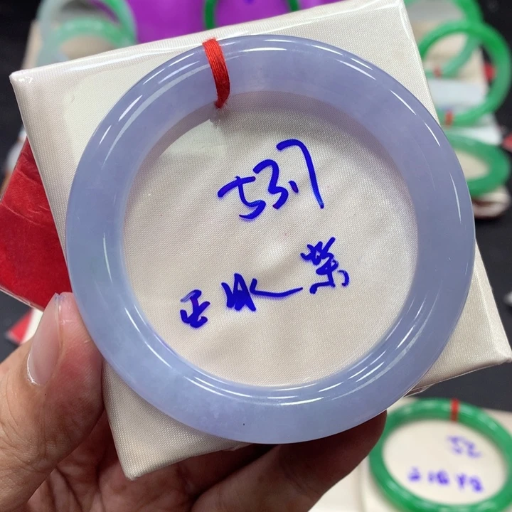 翡翠未镶嵌手镯翡翠