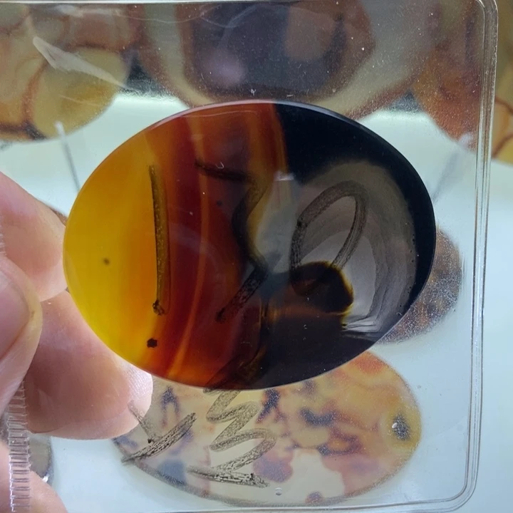 【闪购商品】玛瑙/玉髓颈饰未镶嵌寒*