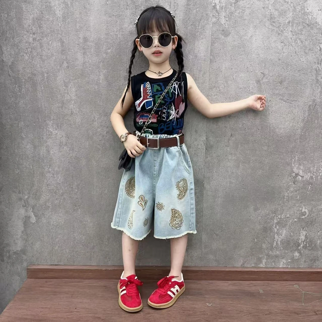 女童2025卡通上衣牛仔裤套装夏季涂鸦背心宽松休闲五分短裤韩版