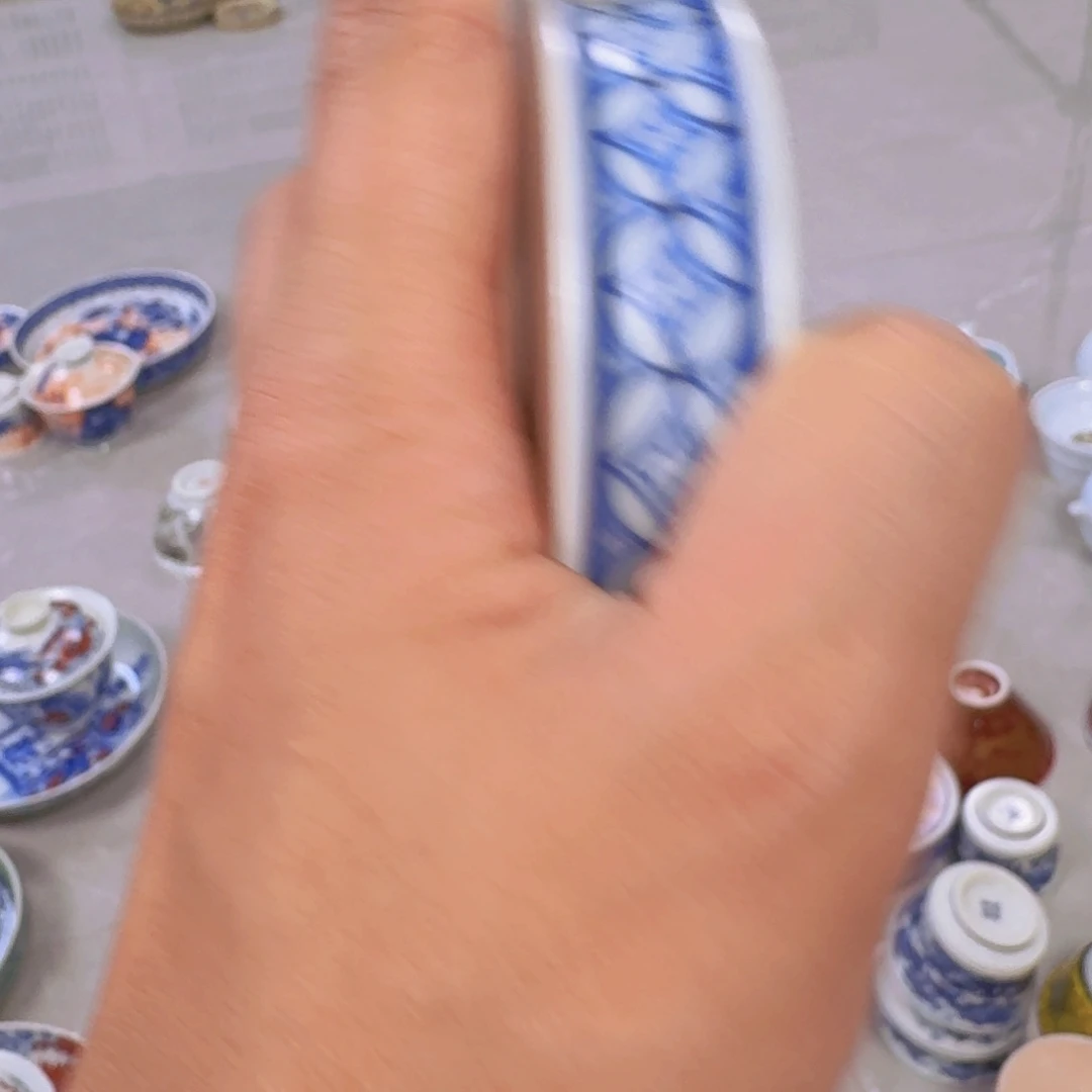 瓷片青花狮子盖置景德镇