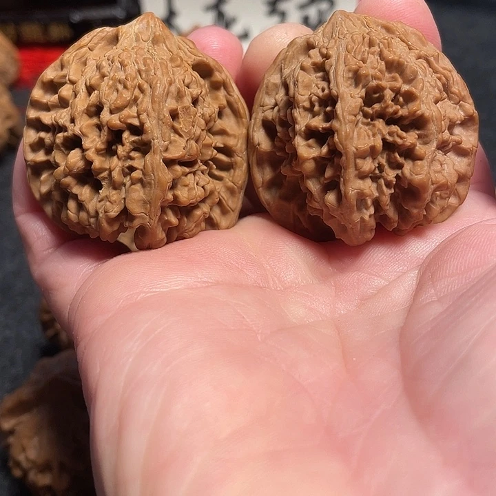 把件文玩核桃满天星