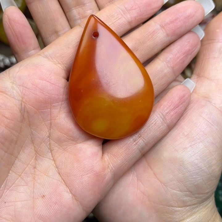 未镶嵌颈饰玛瑙/玉髓
