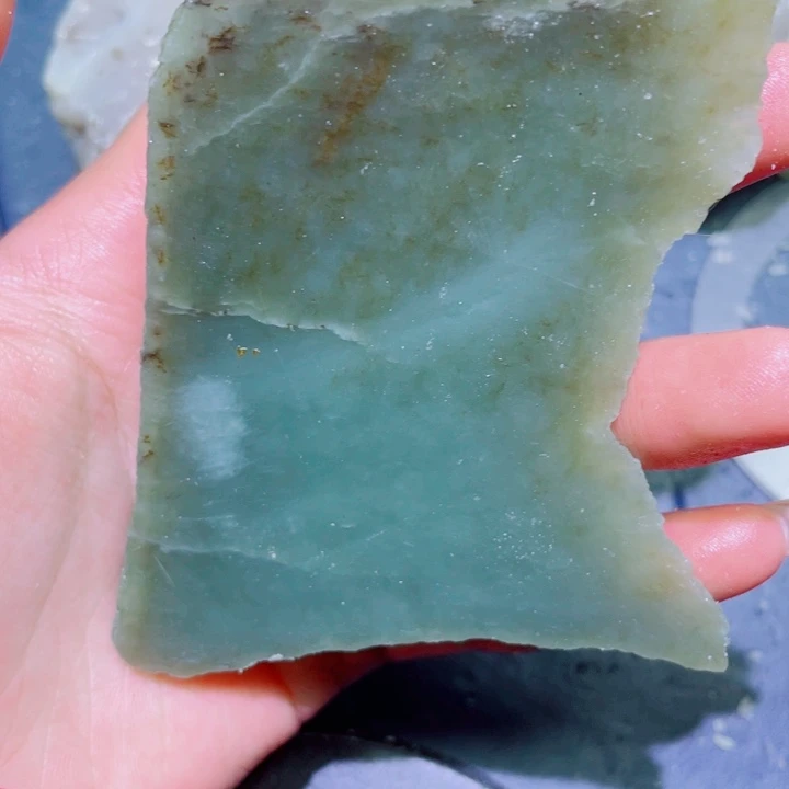 和田玉未镶嵌珠宝半成品