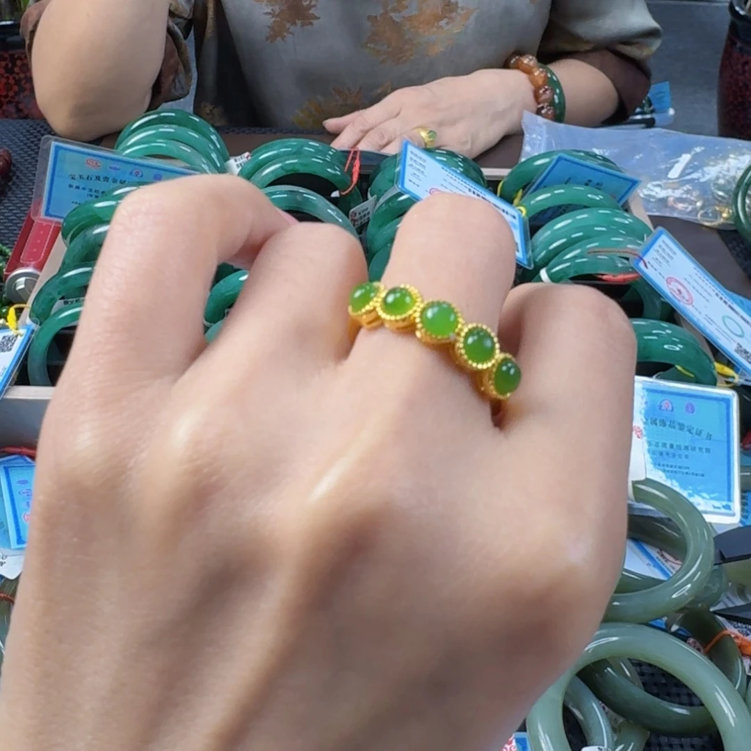 和田玉（碧玉）戒指合金