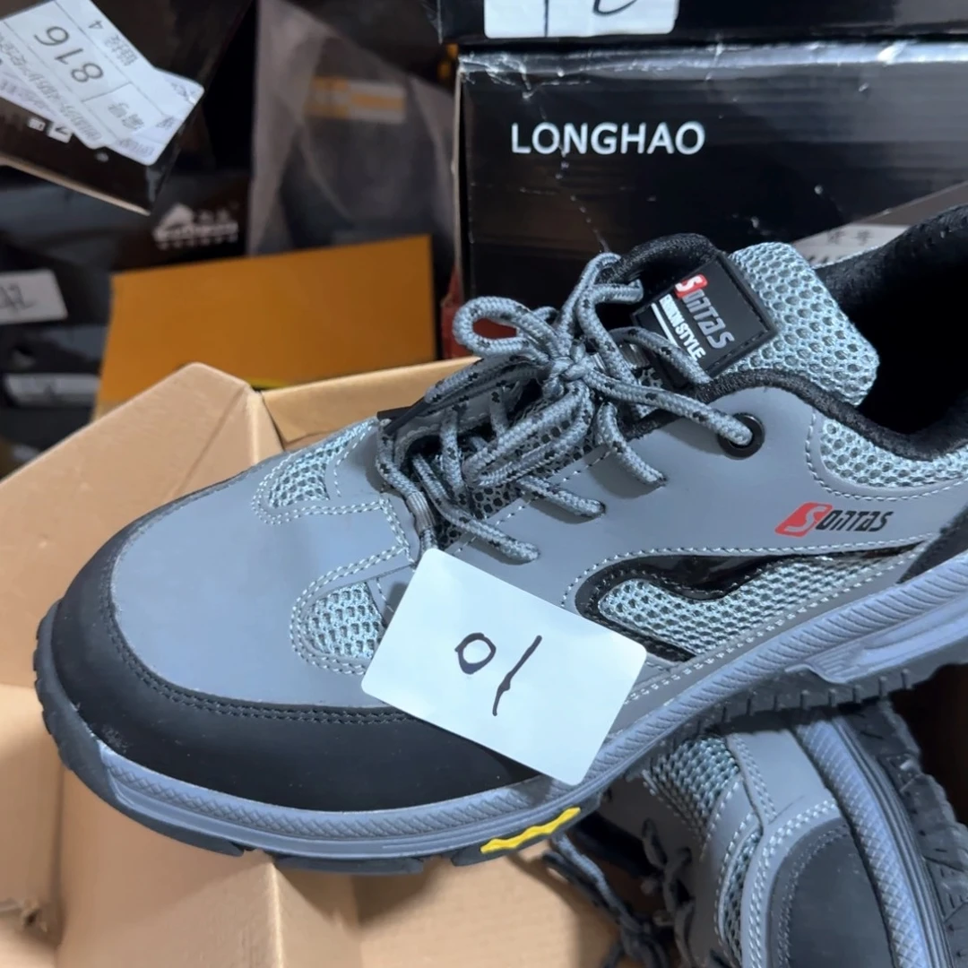 01。41码穿灰网登山绝缘防砸防刺