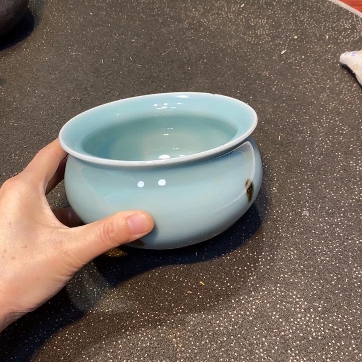 小***青瓷片陶瓷艺术品制作工艺品