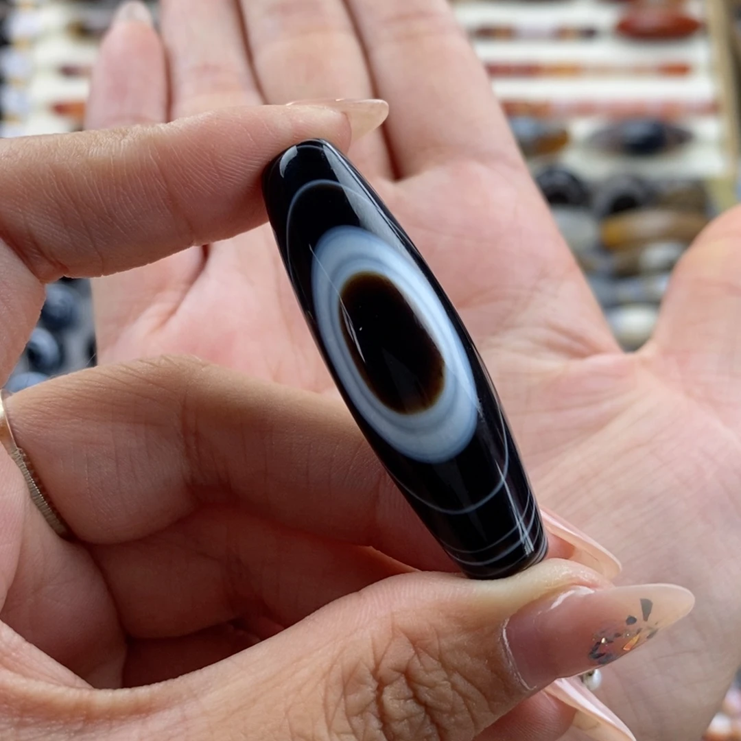 玛瑙/玉髓颈饰未镶嵌一*灰