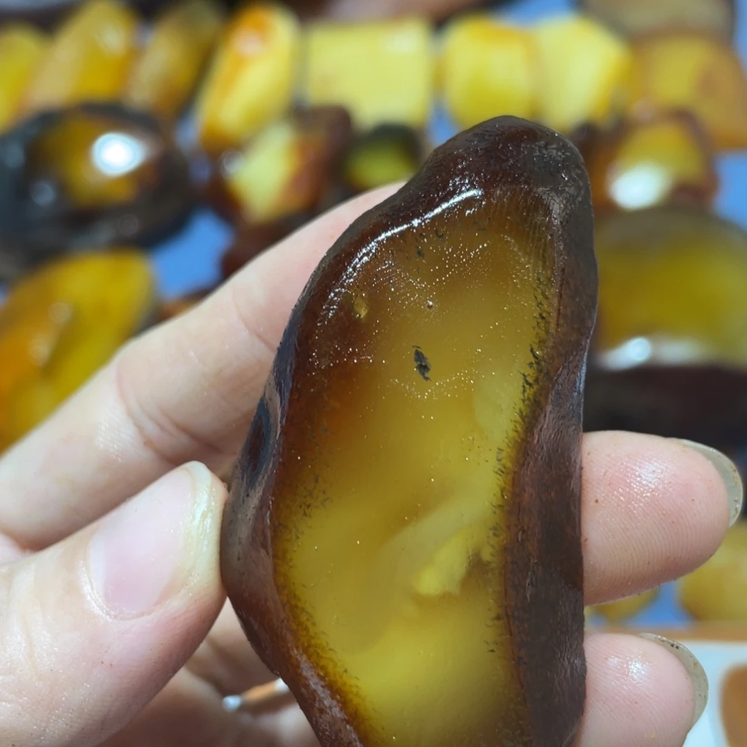 定制蜜蜡未镶嵌手把件