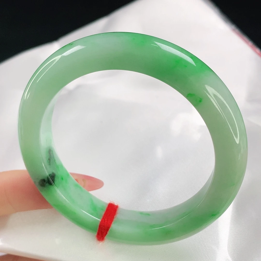 未镶嵌手镯翡翠681