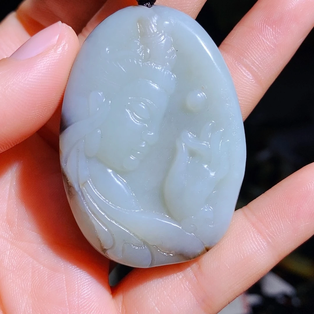 和田玉颈饰未镶嵌