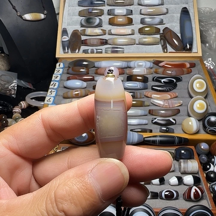 玛瑙/玉髓未镶嵌吊坠(不含链)