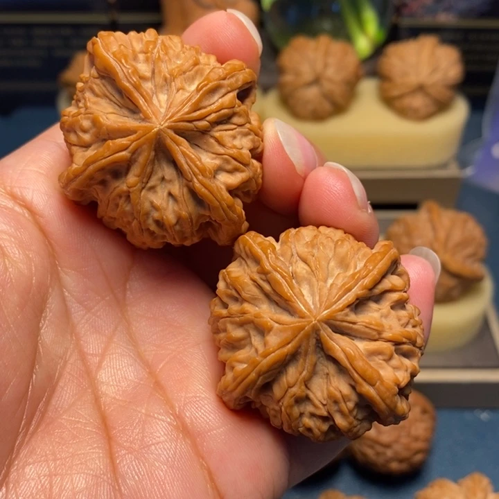 【闪购商品】把件文玩核桃江***r雨花石四棱