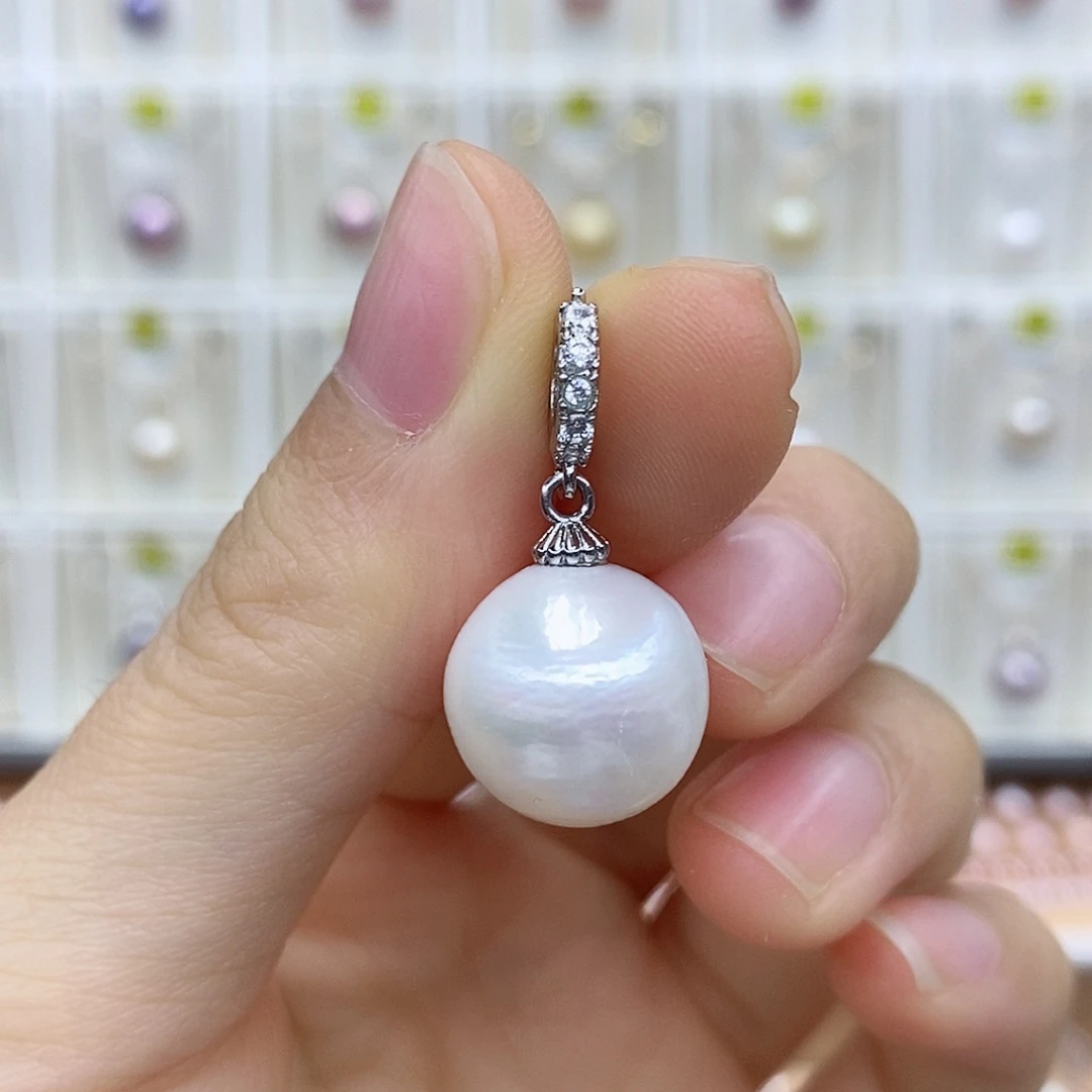 淡水珍珠颈饰合金