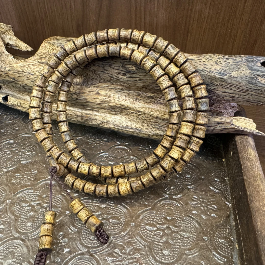 沉香黑马哥精品香港黄棋（珍藏品）0.6竹节多圈-多样性发其一