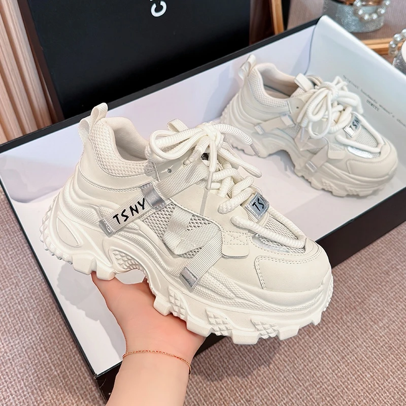 厚底老爹鞋女2025春秋新款爆款百搭透气网面运动鞋增高休闲小白鞋
