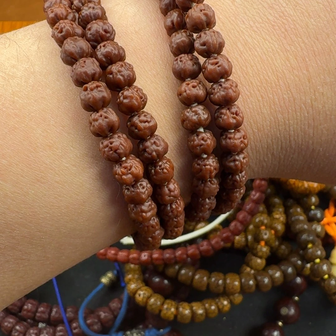 不***在金刚菩提吊坠佛手原桩