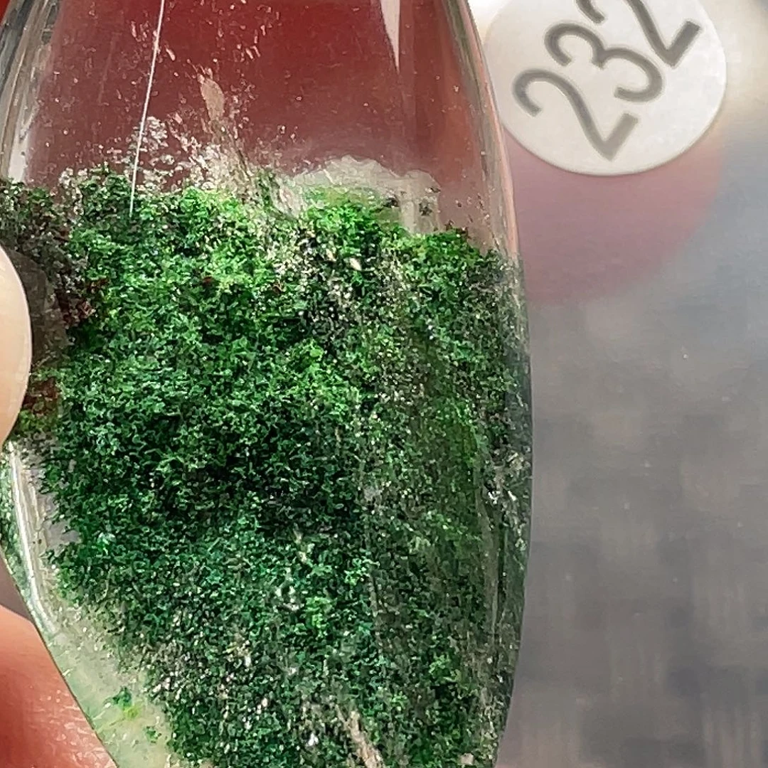 臻***阁水晶未镶嵌颈饰天然