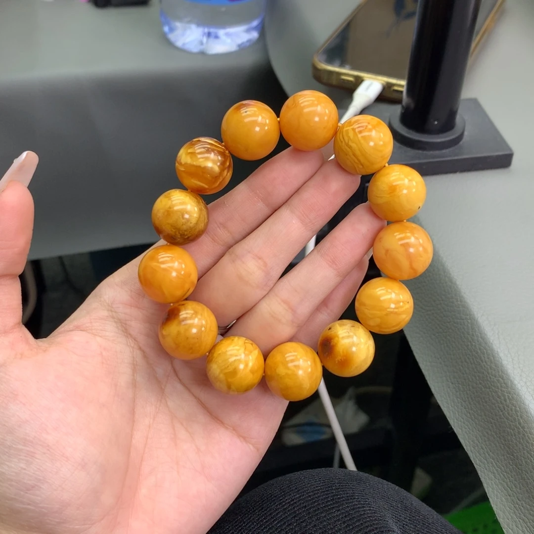 琥珀未镶嵌珠宝奇石17