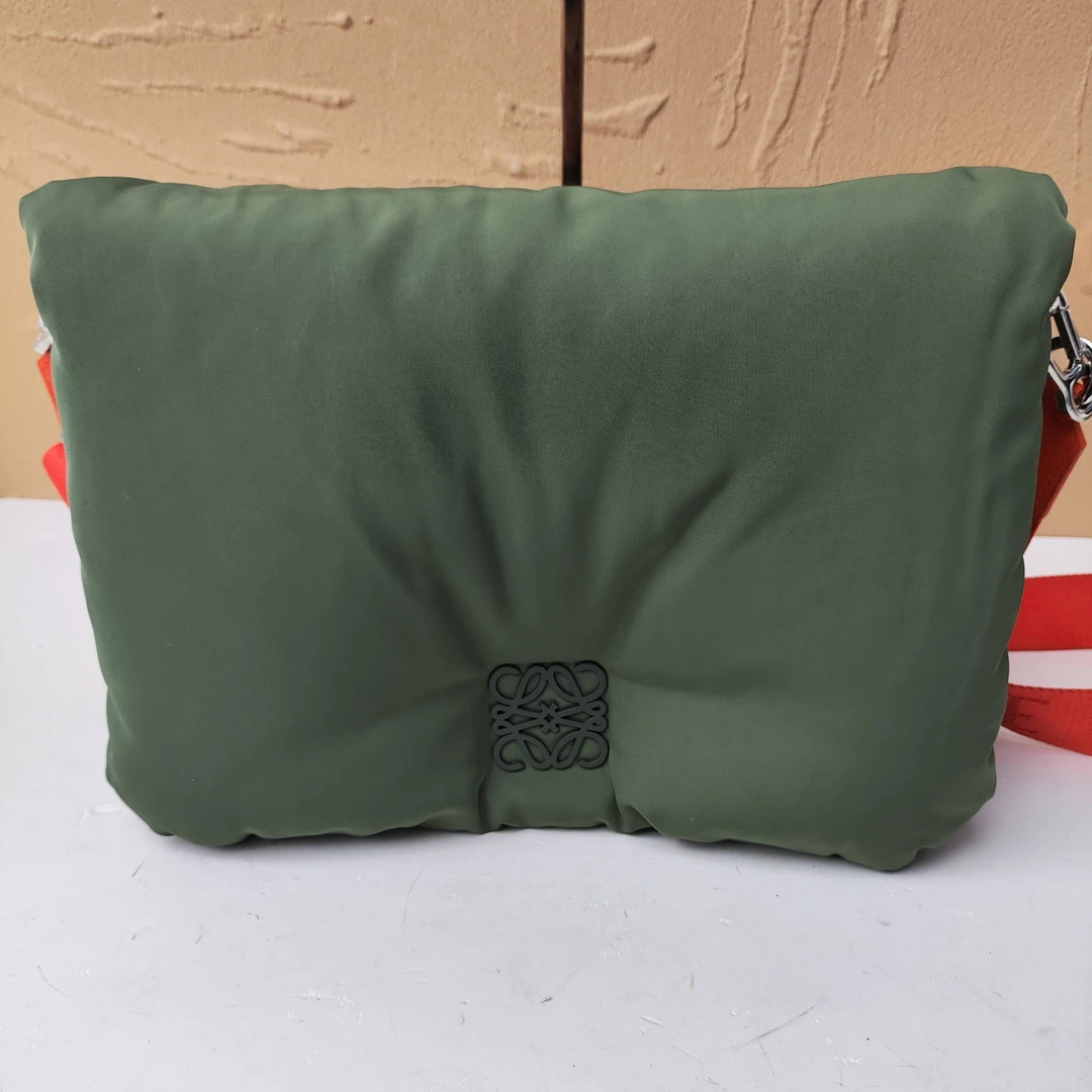 95新 LOEWE/罗意威 /KIKI/单肩包/16764110