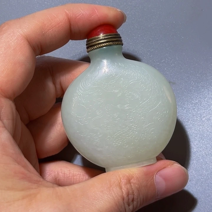 和田玉颈饰未镶嵌光***事