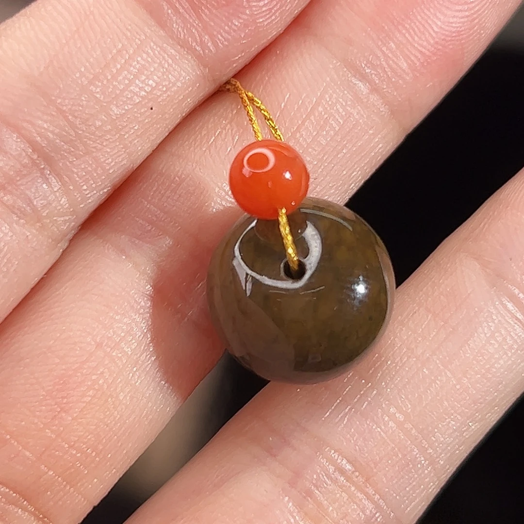 南红玛瑙未镶嵌珠宝奇石