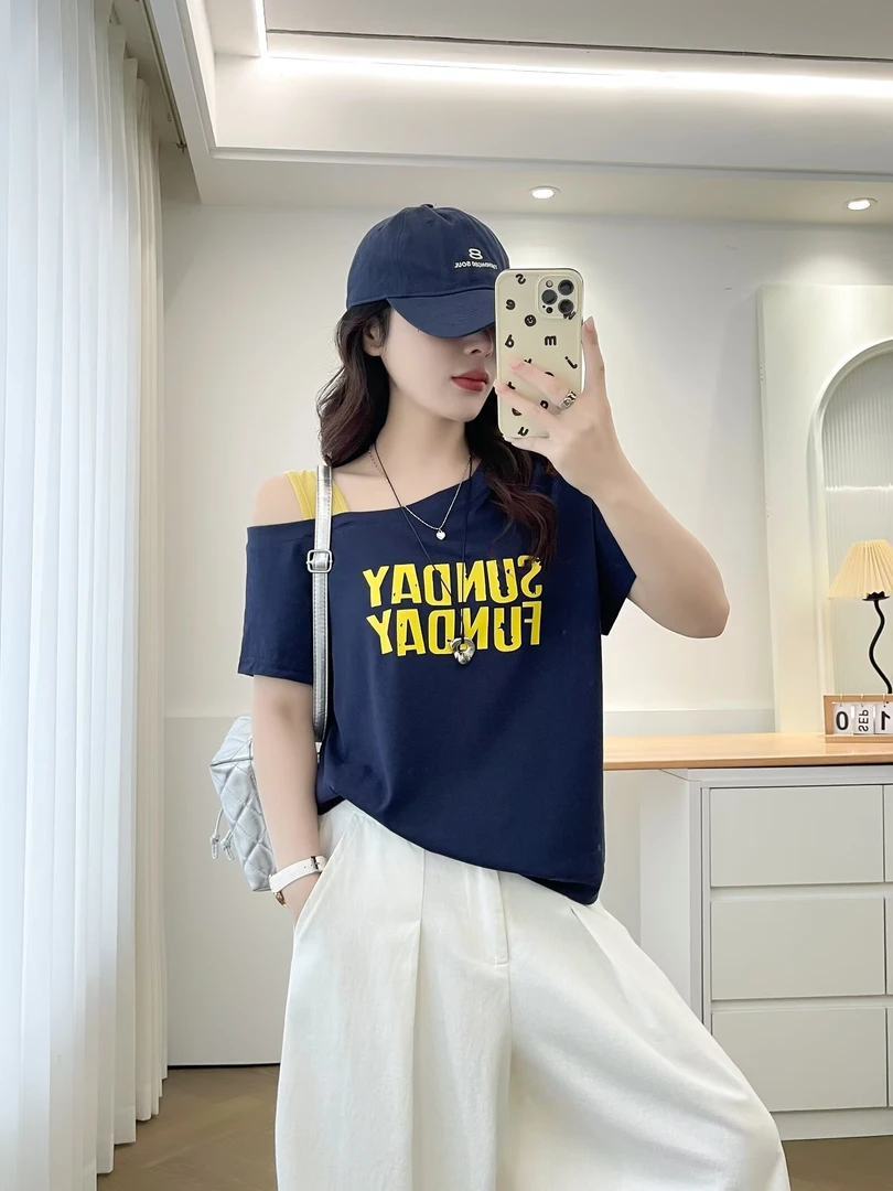 莘莘大码 新款设计感时尚洋气百搭露肩胖mm字母短袖T恤女