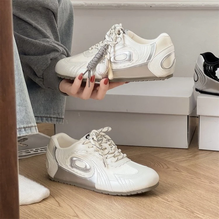 百搭黑色7cm~内增高歪头德训鞋女2025新款厚底复古休闲板鞋阿甘鞋