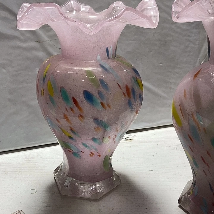 高度23厘米左右琉璃芬顿花瓶