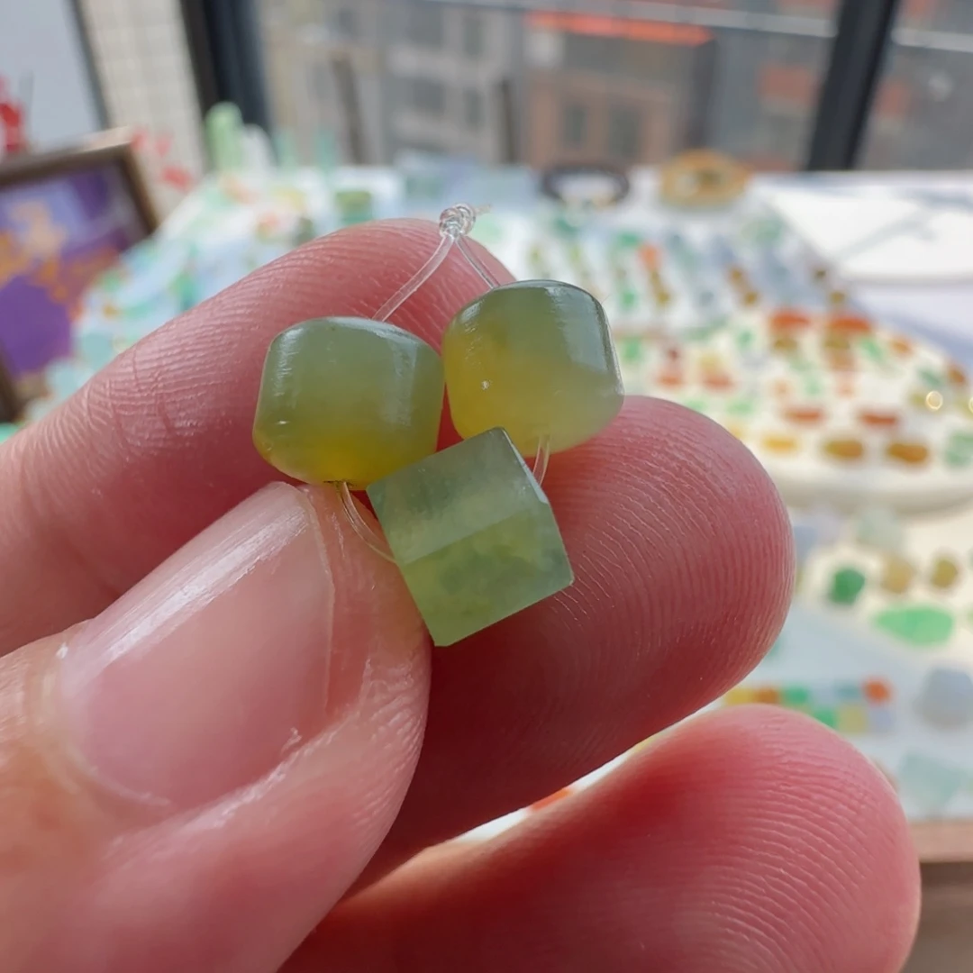 未镶嵌定制翡翠菜*?定制翡翠毛货不退不换