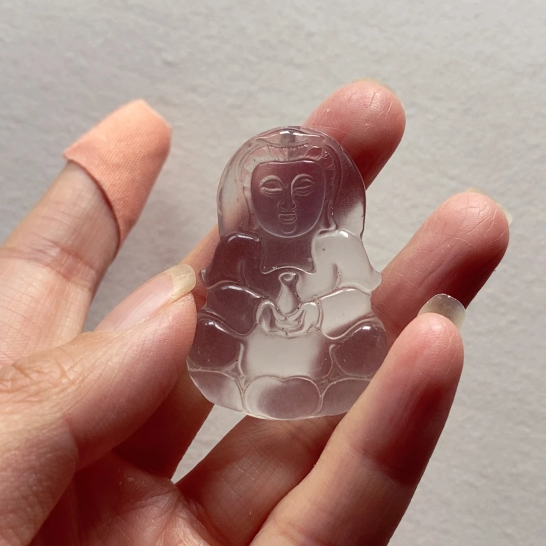 石英质玉未镶嵌颈饰