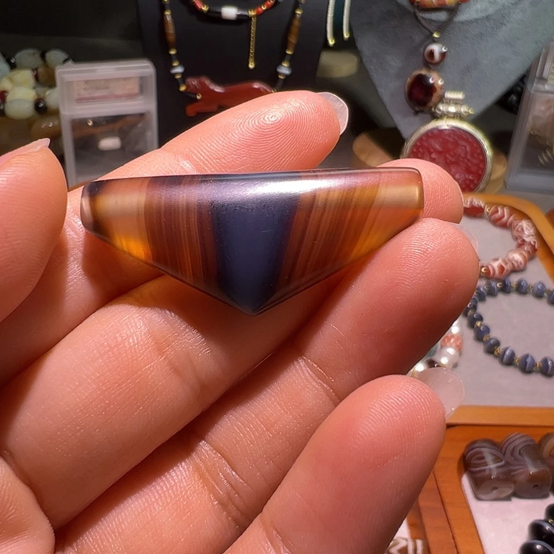 玛瑙/玉髓未镶嵌珠宝半成品